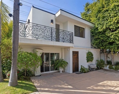 605 N Hillcrest Road - Photo Thumbnail 30
