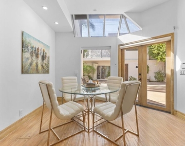 605 N Hillcrest Road - Photo Thumbnail 7