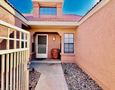 42320 Sari Court - Photo Thumbnail 14