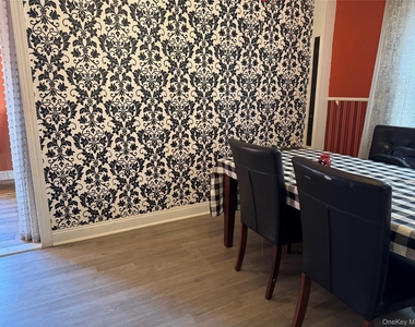 26 Parkside Drive - Photo Thumbnail 10