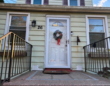 26 Parkside Drive - Photo Thumbnail 2