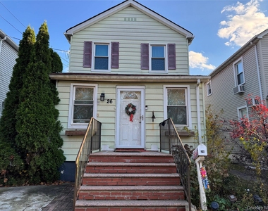 26 Parkside Drive - Photo Thumbnail 1