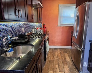 26 Parkside Drive - Photo Thumbnail 13
