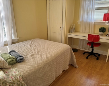 26 Parkside Drive - Photo Thumbnail 19
