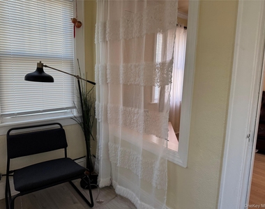 26 Parkside Drive - Photo Thumbnail 5