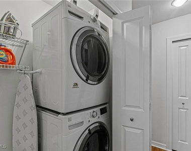 802 10th Avenue S - Photo Thumbnail 8