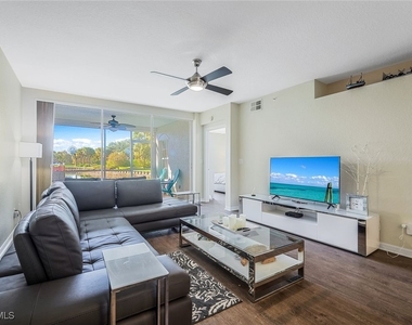 6934 Rain Lily Court - Photo Thumbnail 3