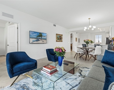 5651 Double Eagle Circle - Photo Thumbnail 9