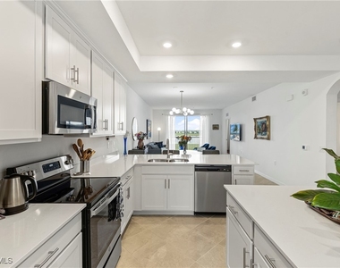 5651 Double Eagle Circle - Photo Thumbnail 3