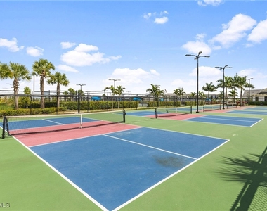 5651 Double Eagle Circle - Photo Thumbnail 32