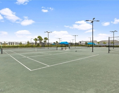 5651 Double Eagle Circle - Photo Thumbnail 31