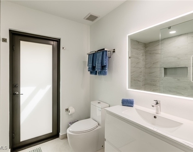 3511 17th Avenue Sw - Photo Thumbnail 22