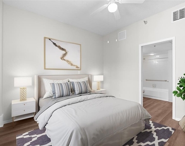 411 1st Avenue N - Photo Thumbnail 8