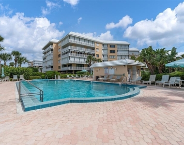 6500 Sunset Way - Photo Thumbnail 30