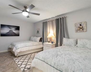 6500 Sunset Way - Photo Thumbnail 19