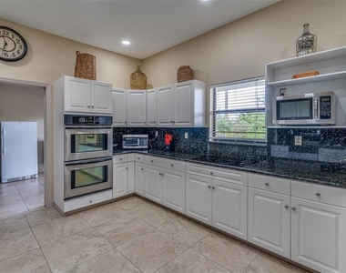 6500 Sunset Way - Photo Thumbnail 45