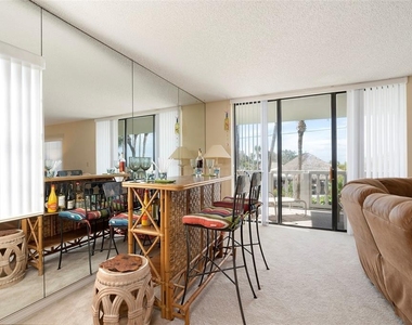 6500 Sunset Way - Photo Thumbnail 6