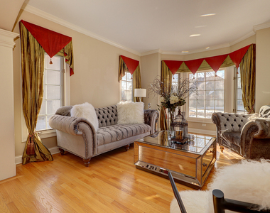 26025 Whispering Woods Circle - Photo Thumbnail 3