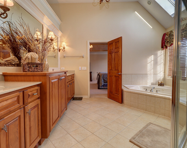 26025 Whispering Woods Circle - Photo Thumbnail 21