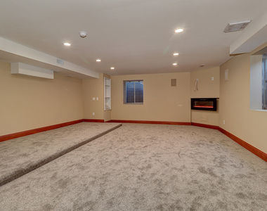 26025 Whispering Woods Circle - Photo Thumbnail 31