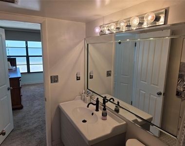 17580 Gulf Boulevard - Photo Thumbnail 21