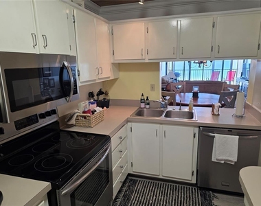 17580 Gulf Boulevard - Photo Thumbnail 27