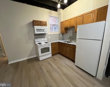 1709 W Montgomery Avenue - Photo Thumbnail 3