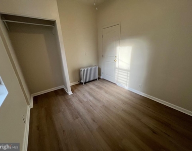 1709 W Montgomery Avenue - Photo Thumbnail 11