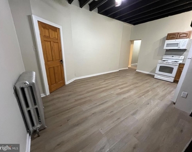 1709 W Montgomery Avenue - Photo Thumbnail 1