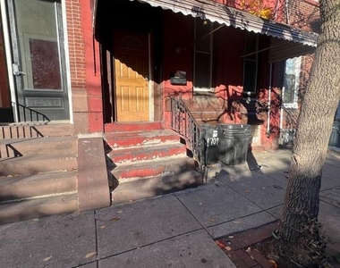 1709 W Montgomery Avenue - Photo Thumbnail 1