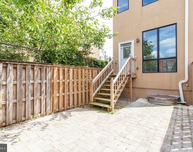 1519 Ogden Street - Photo Thumbnail 4
