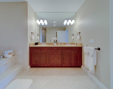 17735 Gulf Boulevard - Photo Thumbnail 29