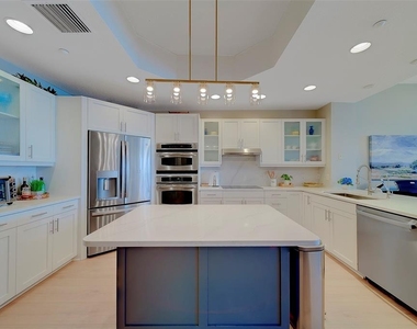 17735 Gulf Boulevard - Photo Thumbnail 5