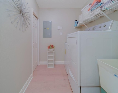 17735 Gulf Boulevard - Photo Thumbnail 14