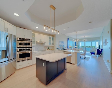 17735 Gulf Boulevard - Photo Thumbnail 6