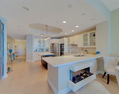 17735 Gulf Boulevard - Photo Thumbnail 11