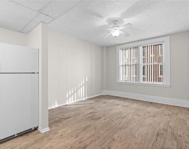 411 1st Avenue N - Photo Thumbnail 4