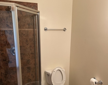 116 N Main Street - Photo Thumbnail 4