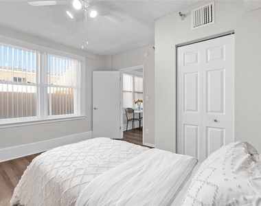 411 1st Avenue N - Photo Thumbnail 13