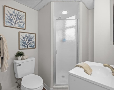 411 1st Avenue N - Photo Thumbnail 14