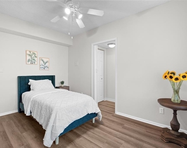 411 1st Avenue N - Photo Thumbnail 12