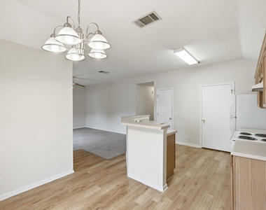 3201e El Salido Pkwy - Photo Thumbnail 8
