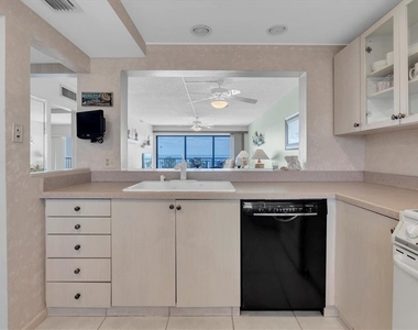 14950 Gulf Boulevard - Photo Thumbnail 8