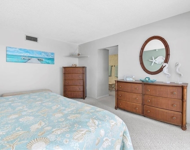 14950 Gulf Boulevard - Photo Thumbnail 12