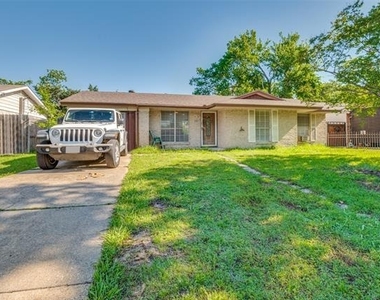 14217 Carla Drive - Photo Thumbnail 23