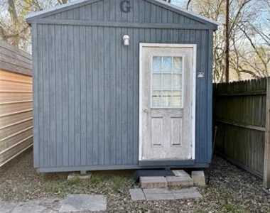 1402 S Montgomery Street - Photo Thumbnail 10