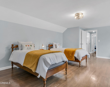 208 Trenton Boulevard - Photo Thumbnail 20
