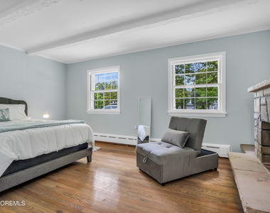 208 Trenton Boulevard - Photo Thumbnail 15