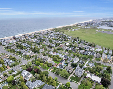 208 Trenton Boulevard - Photo Thumbnail 24