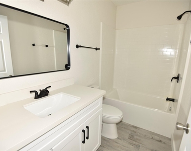 4322 Allen Street - Photo Thumbnail 11